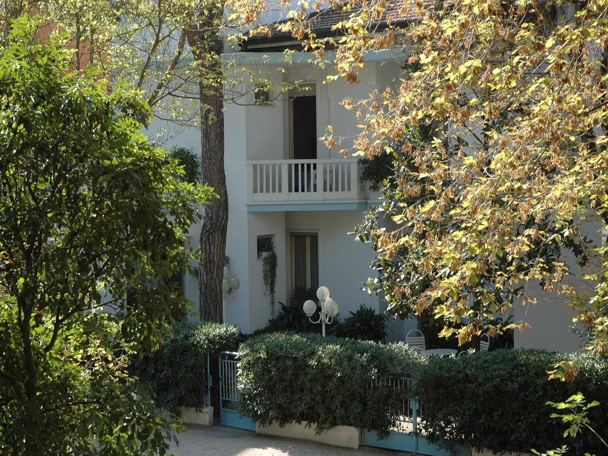 Hotel Pensione Ornella Cesenatico Exterior photo